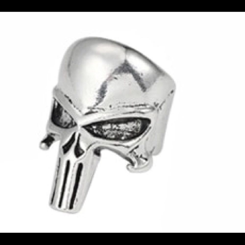 Mens Punisher ring